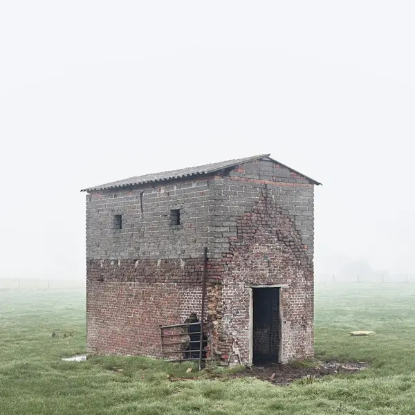 Bram de Looze - Spotting Gateways (2024)