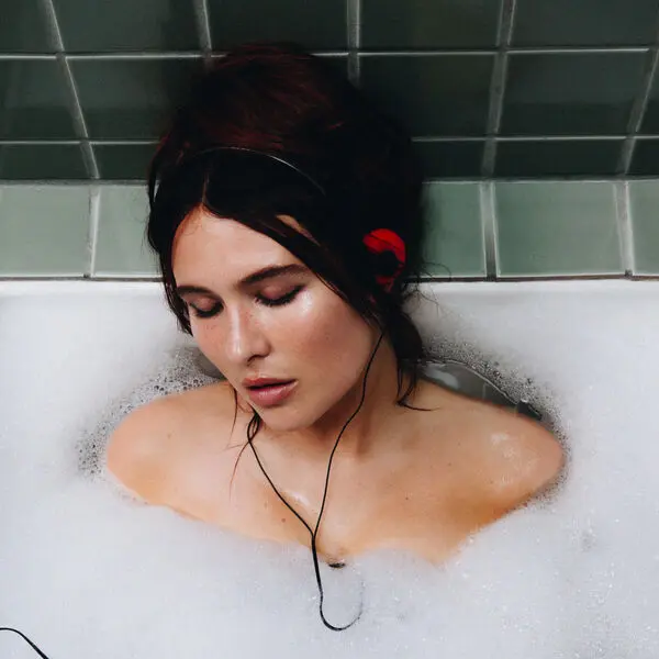 Mimi Webb - Confessions (2025)