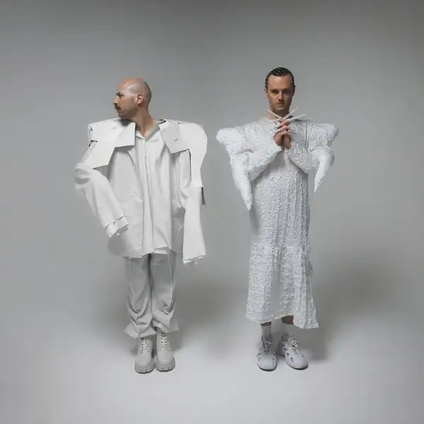 Lucy Dreams / VVVVV 2026