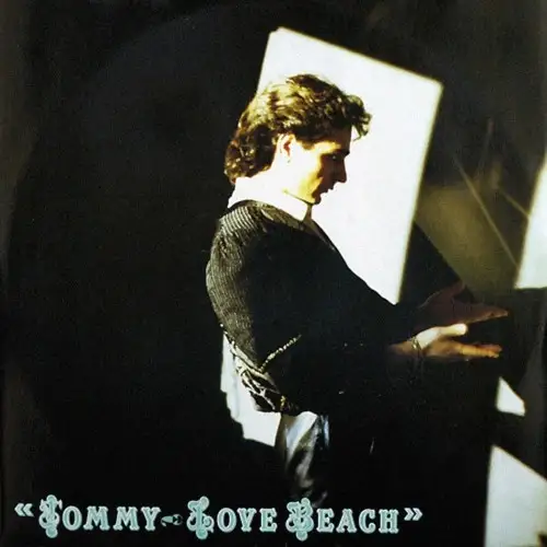 Tommy / Love Beach (Single)