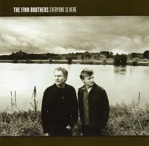 The Finn Brothers / Everyone Is Here