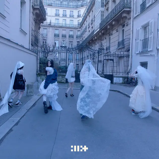ILLIT (아일릿) - Mamihlapinatapai (Mini-Album) - 2026